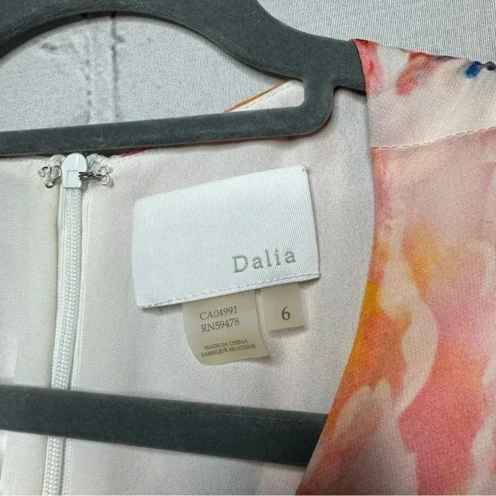 Dalia Pink Floral Crewneck Shift Dress Women’s size 6 - Picture 8 of 10
